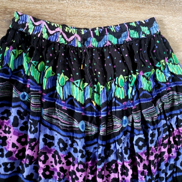Vintage flowy bohemian jewel tone gypsy broomstick crinkle maxi skirt, OS - Picture 2 of 12